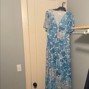 Sugarlips Blue Floral Maxi Dress